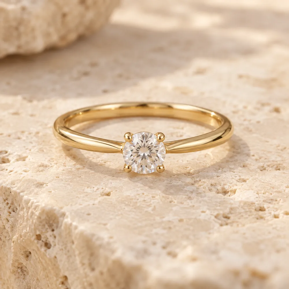 Imagen conceptual de anillos de compromiso